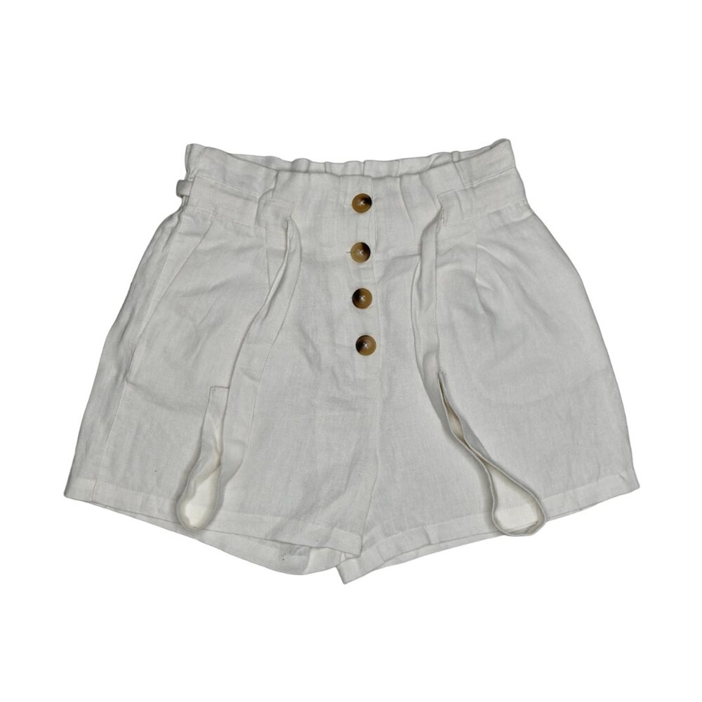 Dynamite Women's White Button Shorts with Belt and Pockets, size Extra Small